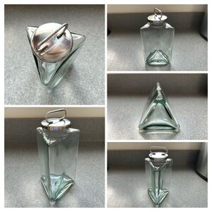 🤑ClosetClearoutSale🤑 Hard to find! Very Cool Triangular Storage Bottle